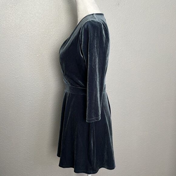 Silence + Noise Velvet Romper Blue Size Small - Picture 5 of 8